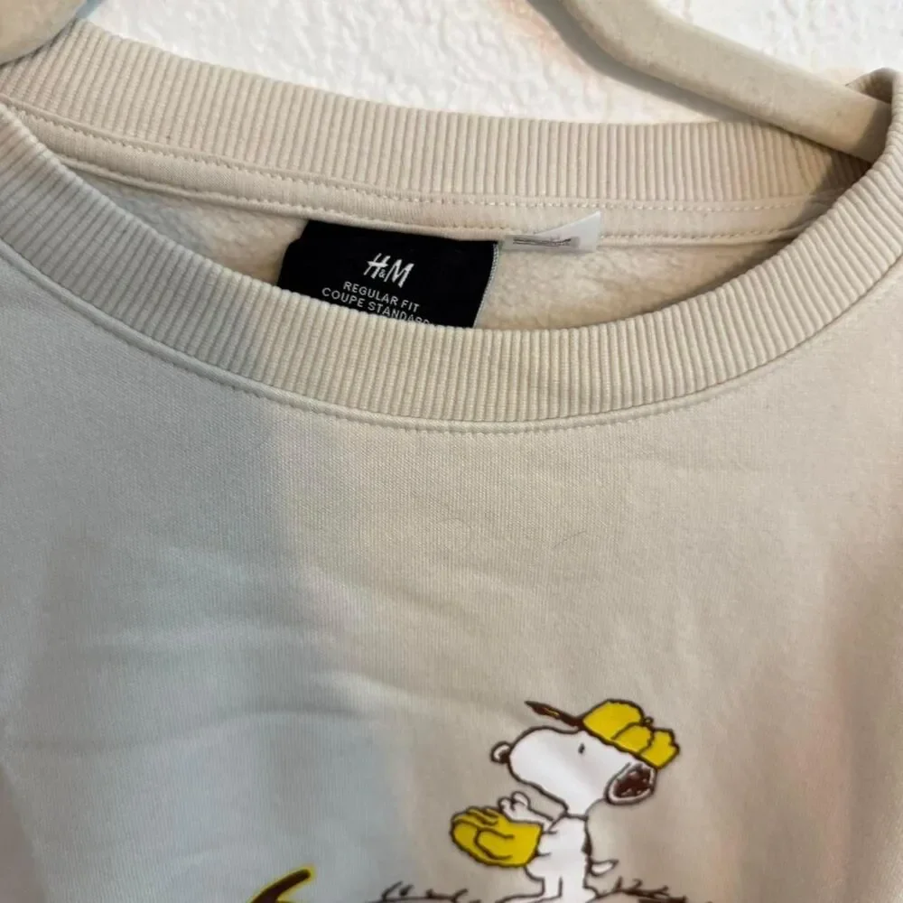 Peanuts Men's Cream Sweatshirt H&M - Picture 3 of 8